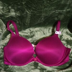 Victoria's Secret Magenta T-Shirt Bra